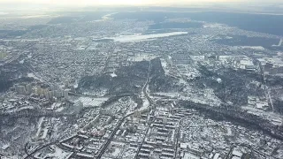 Зимовий Київ з великої висоти