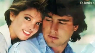 Adela Noriega y Eduardo Yanez