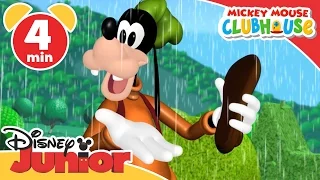 Mickey Mouse Clubhouse | Sprinkler Shower! | Disney Junior UK