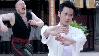 Tai Chi boy defeated a French samurai who kicked 23 martial arts schools in China with one move