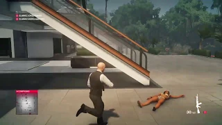 Hitman 2: colombia Tuez Reco delgado's Plus toutes les personnes à l'intérieur de la villa.