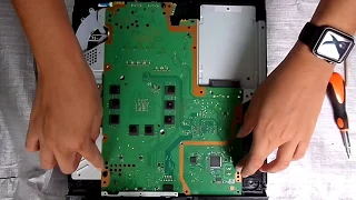 PS4 CUH 1215A Thermal Paste and Complete Internal Clean Up