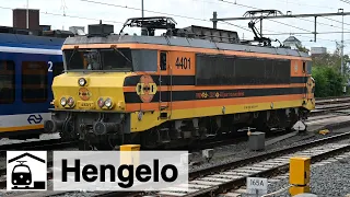 Bahnhof Hengelo – kreuz und quer auf zwei Bahnsteigen [+ Aufnahmen von der Strecke]