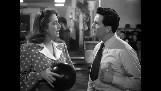 Eleanor Parker & John Garfield Bowling Scene in Pride of the Marines 1945