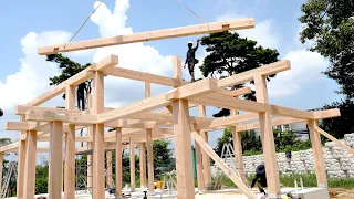 The process by which skilled Korean woodworkers create beautiful traditional Korean houses