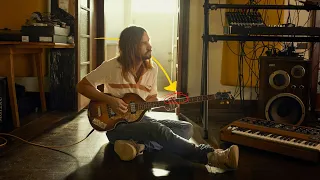 How to get that Vintage, Muted, Rubbery bass tone (Tame Impala, Beatles, Pink Floyd)