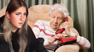 ANKA смотрит : бабушка звонит в скорую по поводу мыла в письке