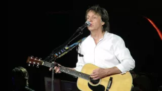 Paul McCartney singing Eleanor Rigby