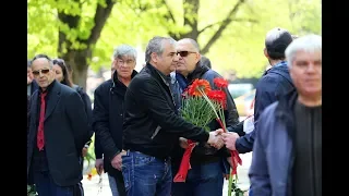 Стотици се сбогуваха за последно с легендата на ЦСКА Красимир Безински