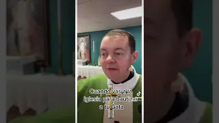 Cuando vas a la iglesia para bautizar a tu Gata #iglesia #sacerdote #bautizo #mexico #tiktok