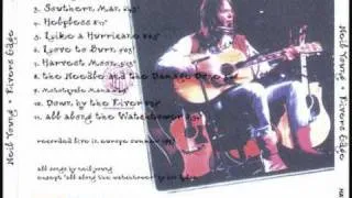 NEIL YOUNG : LIVE 1993 : LOVE TO BURN .