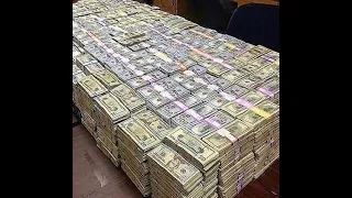 Massive Cash Money Count - Millions Of Dollars Of Cash