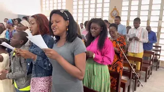 Quand Il Disait à ses Amis 👌🏾 ( Chorale Regina Mundi )