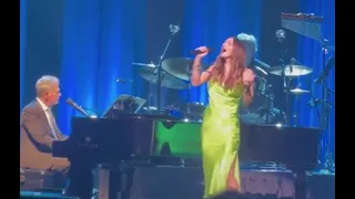 Kat McPhee sings 'I Will Always Love You' with David Foster