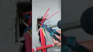 Entorchaniento de cables eléctricos con Taladros (Empalmes)