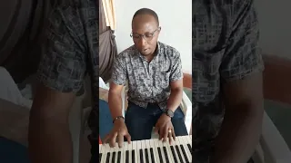 Full band on one keyboard yamaha psr s950/how to groove Pop music