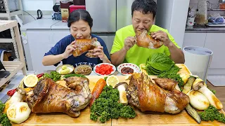 뜯어먹고 쌈싸먹은 오븐에 구운 통족발 구이 (ft.맥주) 먹방 Grilled whole pig's feet MUKBANG