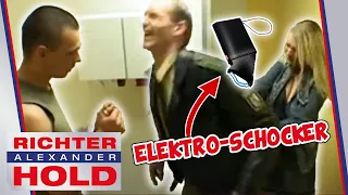 Polizist mit ELEKTRO-SCHOCKER erledigen und FLIEHEN🏃🏼‍♂️ Klappt das? | 2/2 | Richter Alexander Hold