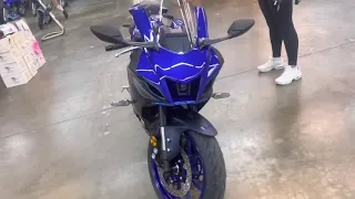 Taking delivery of my brand new 2022 Yamaha R7!!