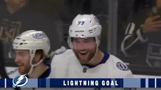 Nikita Kucherov sets up Hedman's goal vs Kings (18 jan 2022)