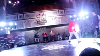 таджикский брейк данс Bull BC One Tajikistan Cypher 2015 Dorob VS Uma