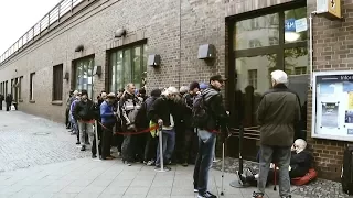 Obdachlose in Berlin 8:33 Test Möbelmärkte 24:50 Socken verschwinden (ZDF-Mittagsmagazin 09.05.2017)