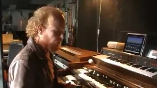 Recording Hammond B3 organ for Dream on it's an illusion