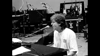 Paul McCartney Tokyo 1993 Rehearsal: "Hey Jude." Never Before Seen version of Beatles classic