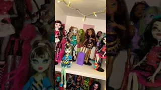 Mi pequeña colección de monster high, os gustaría verlas más a detalle?🥰 #monsterhigh #dolls