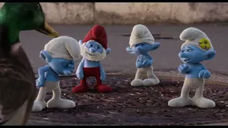 THE SMURFS 2 (3D) - You Look Fowl Clip