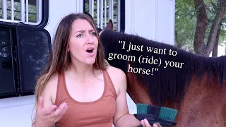 she JUST wants to groom your horse 🤥😂