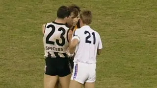 Pinching Pie v Dunstall the headline act | Classic Last Two Mins | 1995 | AFL