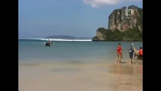 Tsunami in Railay Bay, Krabi - Thailand (swedish tourist video)