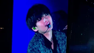 BTS CHICAGO CONCERT! BTS V - 'Intro: Singularity' Live Fancam May 12th, 2019