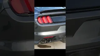 FORD MUSTANG SHELBY GT350 EXHAUST SOUND