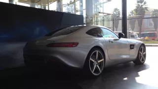 Mercedes-AMG GT S Revs and Crackles Exhaust Sound