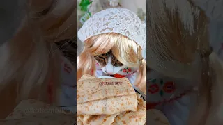 МАСЛЕНИЦА К НАМ ПРИШЛА🥞КОТИКИ РАДУЮТСЯ ВЕСНЕ #котики #shorts