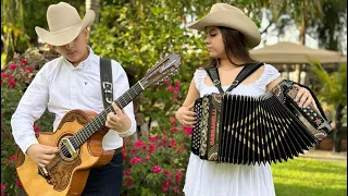 AMOR DE MADRE/LUIS BANDA Y JAQUELINE BANDA