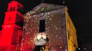 Suggestivo Videomapping a Camporotondo Etneo in occasione della realizzazione delle nuove "Fiamme"