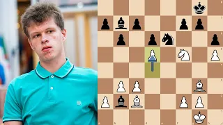 Watching the current #1 blitz player on lichess - Vladislav Artemiev