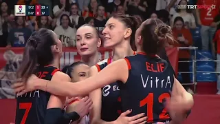 Hande Baladın'dan müthiş savunma Elif Şahin'den Harika Plase