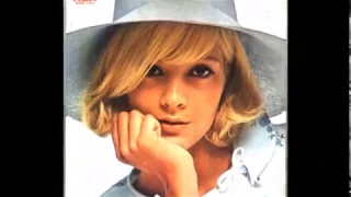 * * *    Sylvie Vartan -  Caro Mozart   * * *