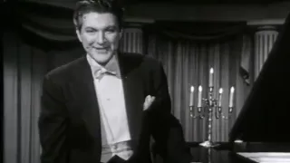 Beer Barrel Polka - Liberace