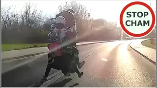 Popisy motocyklisty zakończone wywrotką #1071 Wasze Filmy