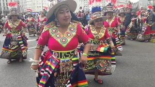 Entrada folklórica en microcentro centro porteño 2022