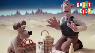 Wallace & Gromit: The Complete Cracking Collection | Clip: A Grand Day Out