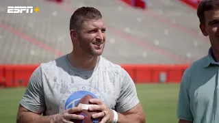 Eli Manning recreates Tim Tebow's jump pass