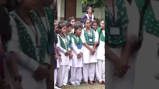 School boy sing song crazy girls reaction