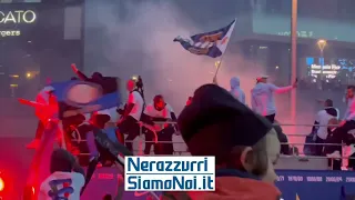 Milano in delirio per la festa Scudetto dell'Inter