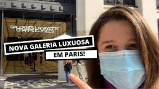 LINDA E EXTRAVAGANTE GALERIE LAFAYETTE CHAMPS ELYSEES EM PARIS